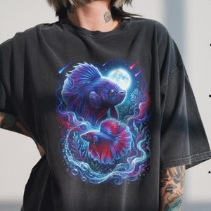 Siamese Fighting Fish Moon Vintage Shirt, Betta Aquarium Animal Gift, Tropical Water Pet Lover