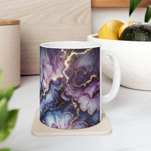 Kubek do kawy Celestial Marble Swirl: Fioletowa ceramika Galaxy, 11 uncji