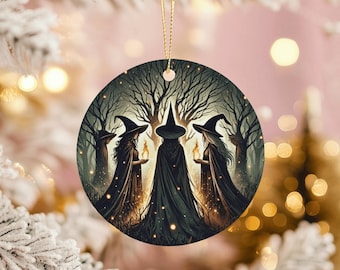 Adorno de cerámica de las Tres Brujas: Decoración gótica pagana de Yule