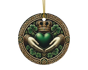Keltisches Claddagh Herz-Keramik-Ornament, irische Weihnachtsdekor mit Shamrocks