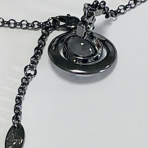 New Vivienne Saturn Gradient Purple Orb Chain Choker Necklace
