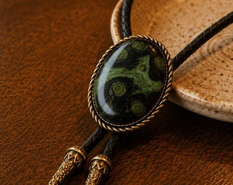 Deep Moss Green Bolo Tie for Men, Brass Western Cowboy Necktie, Southwestern Stone Tie