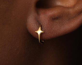 North Star Hoop Hinged Earring - Gold or Silver Celestial Stack Hoop Ring - Star Gold Plated Drop Clicker Piercing - Hypoallergenic Jewelry