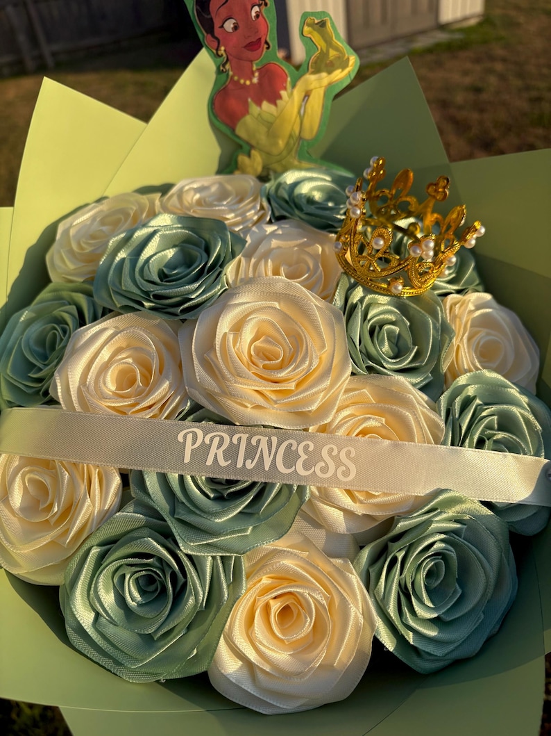 Disney Princess Roses Princess and the Frog Tiana Ribbon Rose Bouquet | Disney Valentines ...