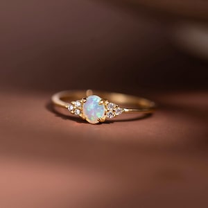 Anillo de plata de ley con ópalo natural, delicado anillo ovalado con la piedra natal de octubre, anillo de compromiso de ópalo y diamantes, anillo de promesa, regalo de cumpleaños para ella.