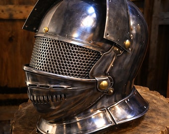 Medieval Knight Helmet Steel Armor Handmade Crusader Helmet LARP Cosplay Gothic Warrior Helmet Full Face Helmet Gift for Men