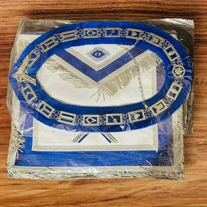 Masonic Worshipers Master Lambskin Apron Blue With Chain Collar + FREE JEWEL