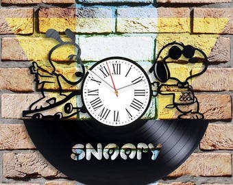 Cartoon hond vinylplaat klok creatieve kamerdecoratie cartoon kunstwerk nieuwjaar cadeau voor zoon muurkunst voor kinderen