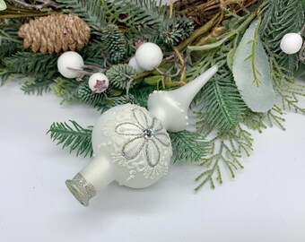 Adorno de cristal para árbol de Navidad, color blanco, hecho a mano, elegante adorno navideño para decorar el árbol, ideal como regalo.