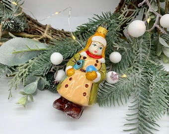 Christmas Glass Ornament Handmade – Bright and Shiny Holiday Bauble – Blown Glass Tree Hanging – Retro Christmas Decor