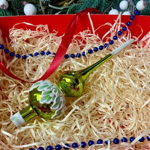 Vintage Christmas Tree Topper – Green Glass Finial 7 Inch – Handmade with White Glitter – Classic Holiday Tree Ornament