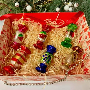 Handmade Glass Candy Ornaments – Vintage Christmas Tree Decorations – Set of 6 Colorful Fruit Candies – Holiday Decor Gift