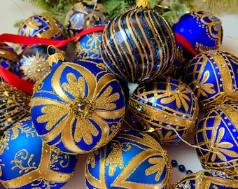 Conjunto de 30 enfeites de Natal sortidos em vidro azul e dourado – Bolas de glitter artesanais – Decorações luxuosas para árvores de Natal – Bolas de Natal elegantes