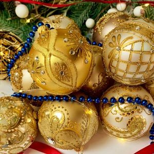 Handmade Gold Glass Ornaments – Set of 10 – Elegant Christmas Tree Baubles – Luxury Holiday Decorations