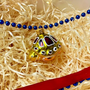 Adorno de tortuga hecho a mano – Decoración navideña de vidrio – Figura de animal amarillo-verde – Símbolo de longevidad – Decoración única para el árbol