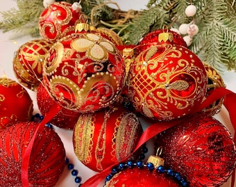 Handmade Red Glass Christmas Ornaments – Set of 20 with Gold Glitter – Vintage Style Tree Decorations – Classic Holiday Baubles