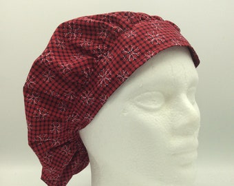 Red Snowflakes - Bouffant Surgical Scrub Hat