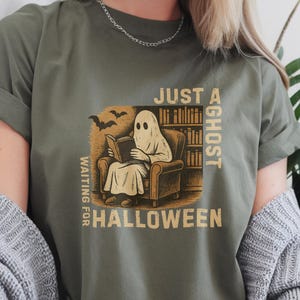 Funny Ghost Tee, Spooky Ghost T-shirt, Retro Fall Shirt for Her, Halloween Shirt, Cute Ghost  Shirt, Comfort Colors Shirt, Halloween Apparel