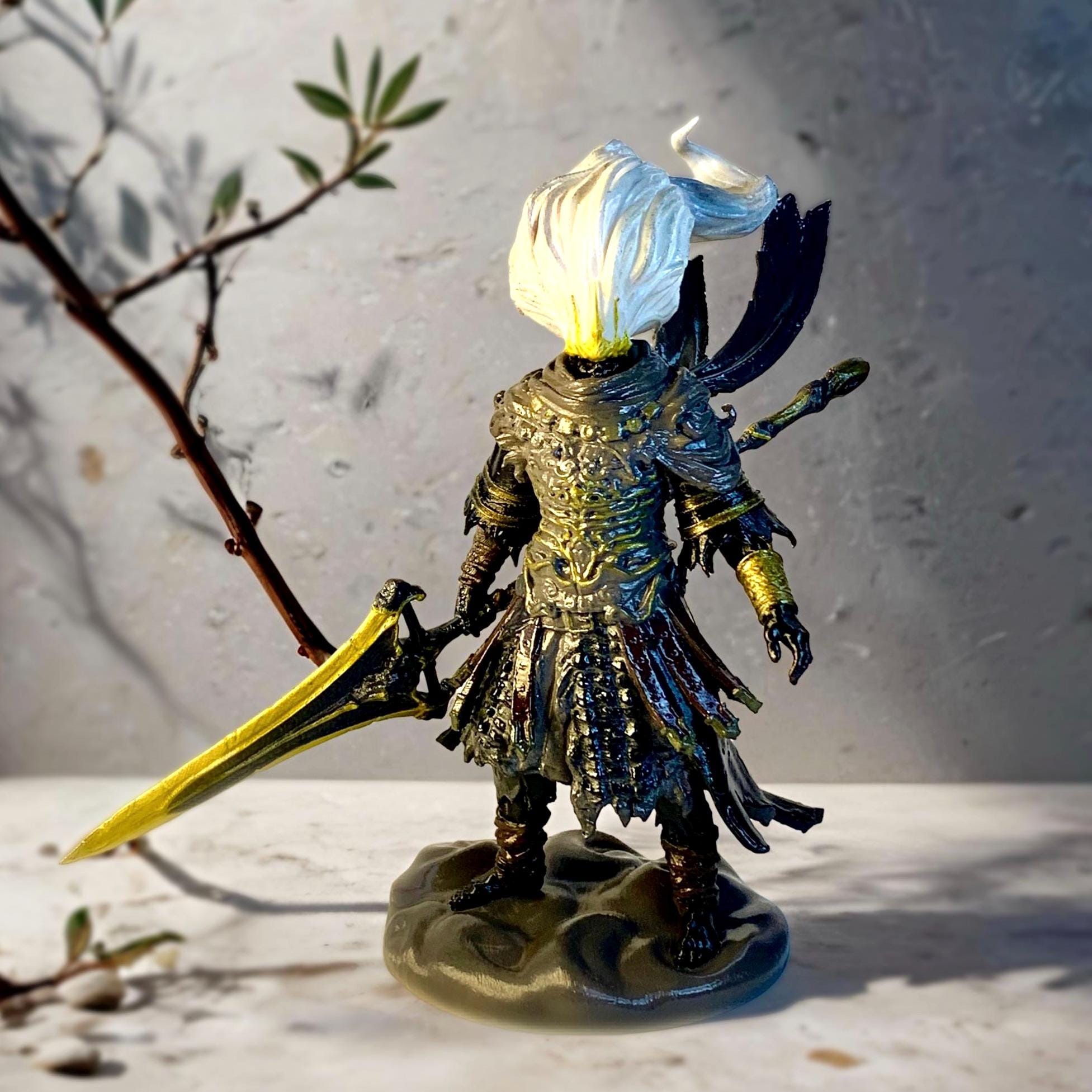 THE NAMELESS KING Statue, Dark Souls 3 Figurine, Hand Painted Dark Souls Collectible, Gift for Gamer, Elden Ring Statue