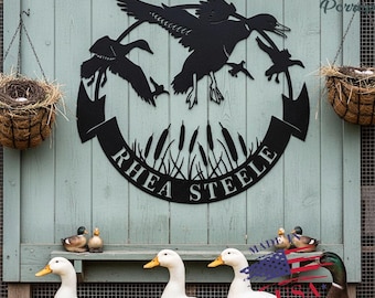 Personalized Duck Hunter Metal Sign,Custom Rustic Wall Art for Hunting Cabin,Custom Duck Hunting Metal Wall Art with Name,Duck Metal Sign