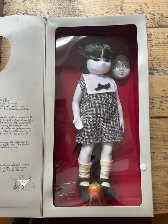 Rare Little Apple Dolls Collector's Bundle: Mentis, Animula, Inae