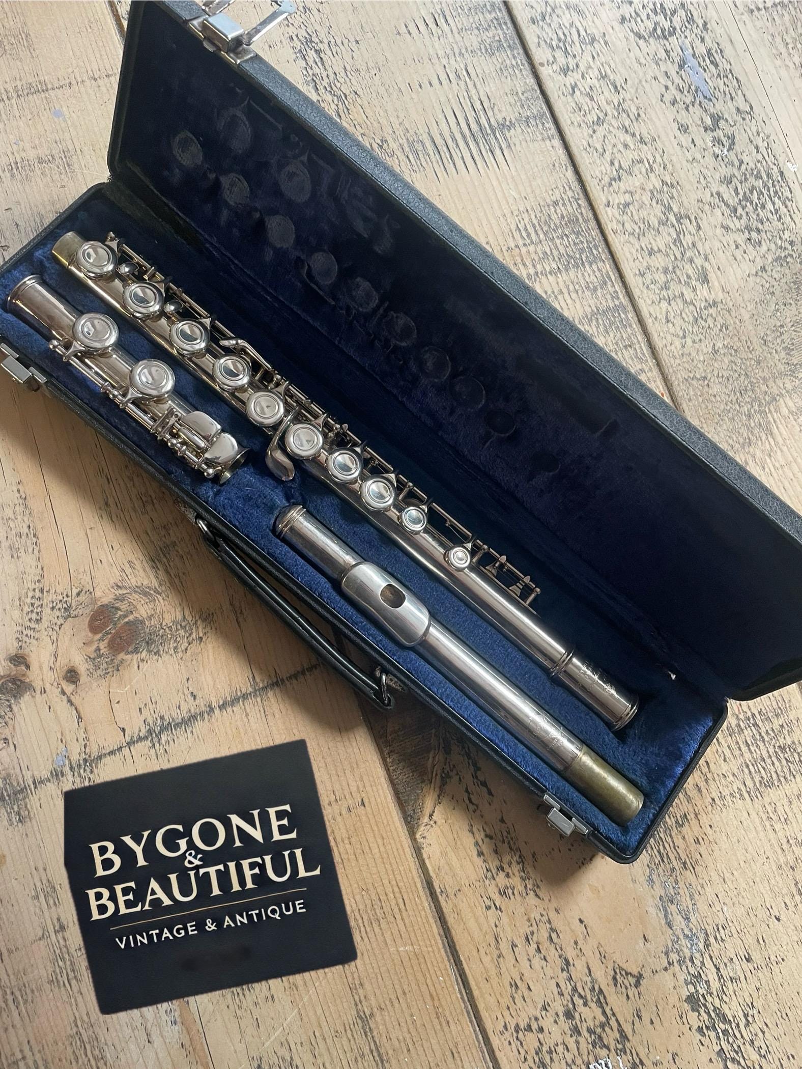 Boosey & Hawkes フルート Emperor Vintage Boosey & Hawkes Emperor Flute With Original Case – 1980s