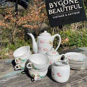 1930s Japanese Dragonware Tea Set with Lithophane Geisha – Moriage Porcelain – 15 Piece Vintage Set