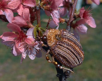 Broche cerf perlée faite main, épingle insecte en perles de Swarovski