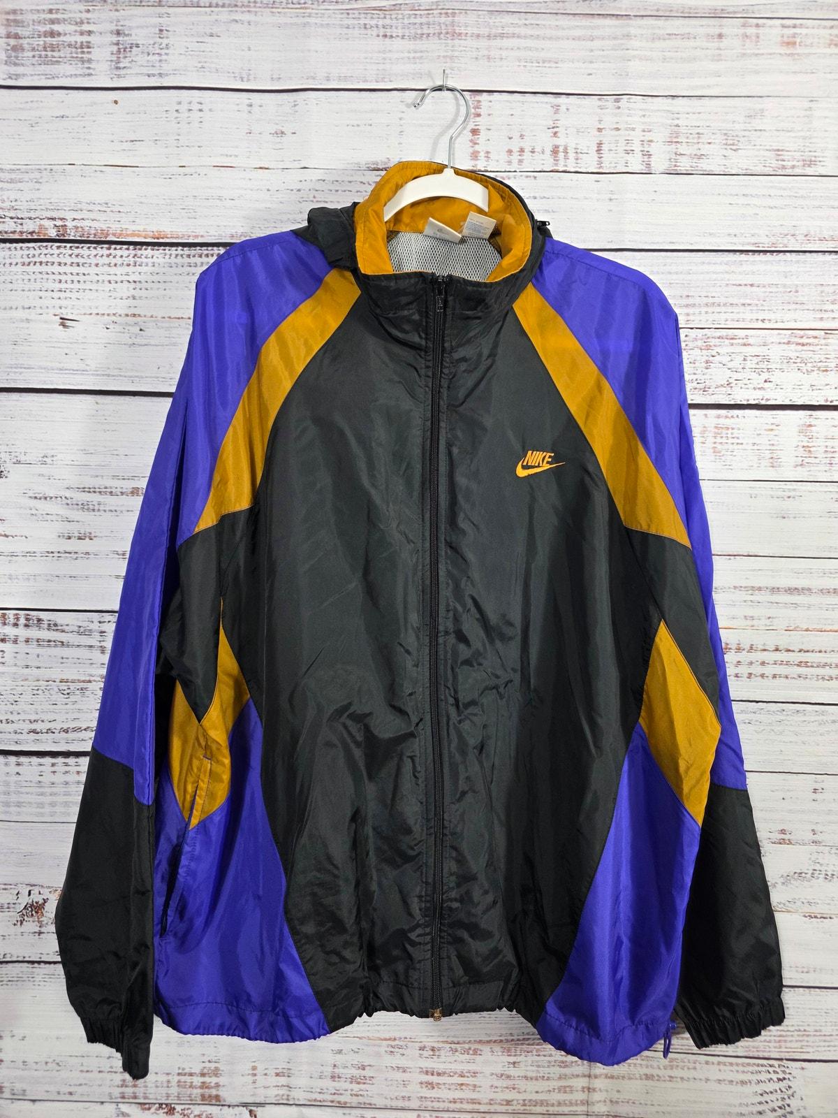gold windbreaker nike