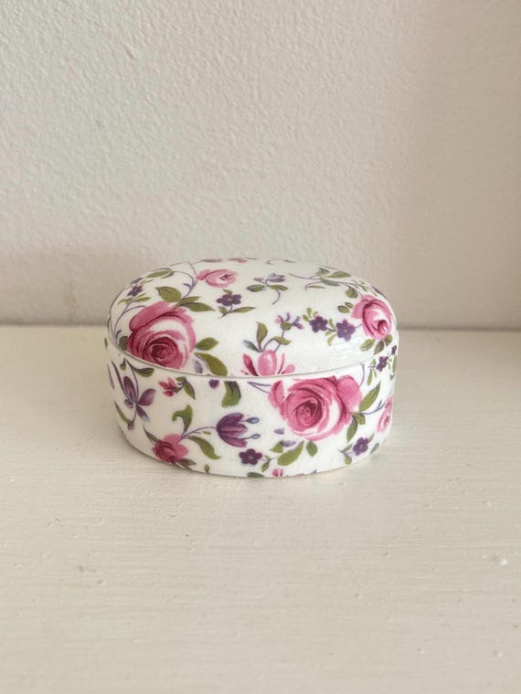 St George Fine Bone China Floral Lidded Trinket Box
