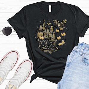 Fantasy Castle Graphic Tee , Wizard School Shirt, Magical Castle Shirt, Wizard Castle Shirt, Magic Shirt,Magic Lover T-Shirt, Comfort Colors