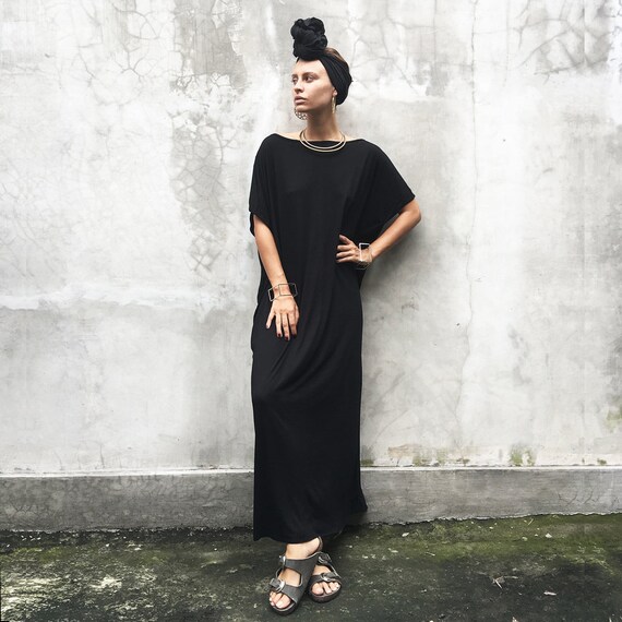 black kaftan dress