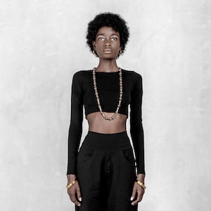 Crop Top Langarm Schwarz, Crop Top, Nachhaltige Mode, Langarmshirt, Langarmshirt, Capsule Garderobe, Minimalistische Kleidung