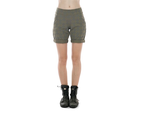 organic cotton yoga shorts