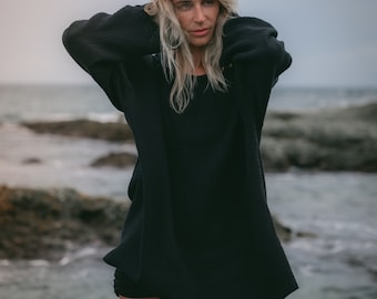 Sweatshirt Black Hemp Baggy Top - Stylish Oversized Sweatshirt, Crewneck Long Sleeve Loungewear for Women. Gender Neutral Black Blouse
