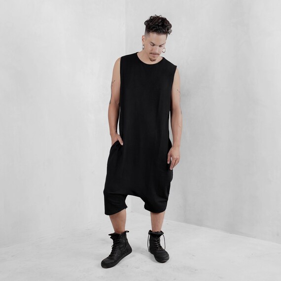 oversized black jumpsuit