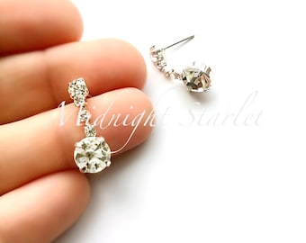 Vintage Swarovski Crystal Drop Earrings. Clear Rhinestone Dangles. Never Worn Estate Glamour. Bridal Statement Jewelry. Old Hollywood Glam.