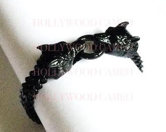 Men’s Black Chain Bracelet. Lacquered Wolf Toggle Clasp. Gothic Punk Men’s Jewelry. Chunky. Gift for him. Handmade in L.A. Wolfpack Vibes.