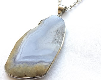 The "INDIAN SUMMER" Collection. Sliced Agate Necklace with 34" Rhodium Chain. Gift Box Included. Tracking Included for US Buyers.