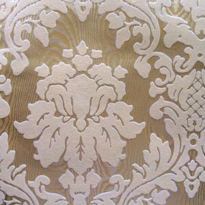 Vintage Wallpaper - Damask Cream Ivory Flock on Gold - 1970s - 1 Yard