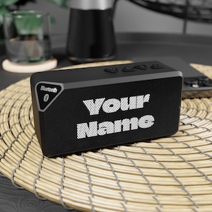 Bluetooth-Lautsprecher Kleiner tragbarer Musik-Player Stilvoller drahtloser Lautsprecher für Musikliebhaber Tech-Geschenk elektronisches Gadget Geschenk personalisiertes Geschenk