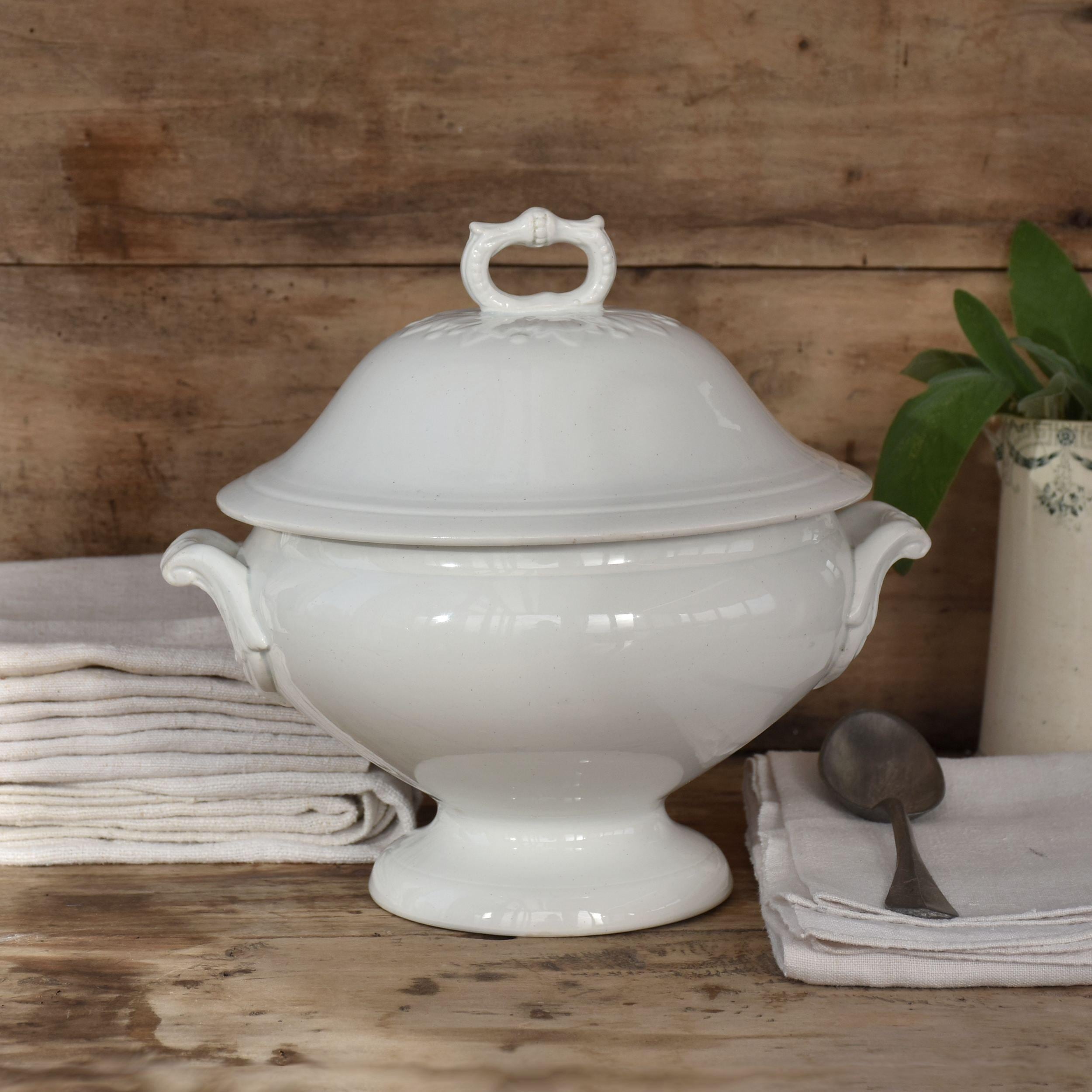 Coperchio con doppio manico Zuppiera in ceramica bianca pura