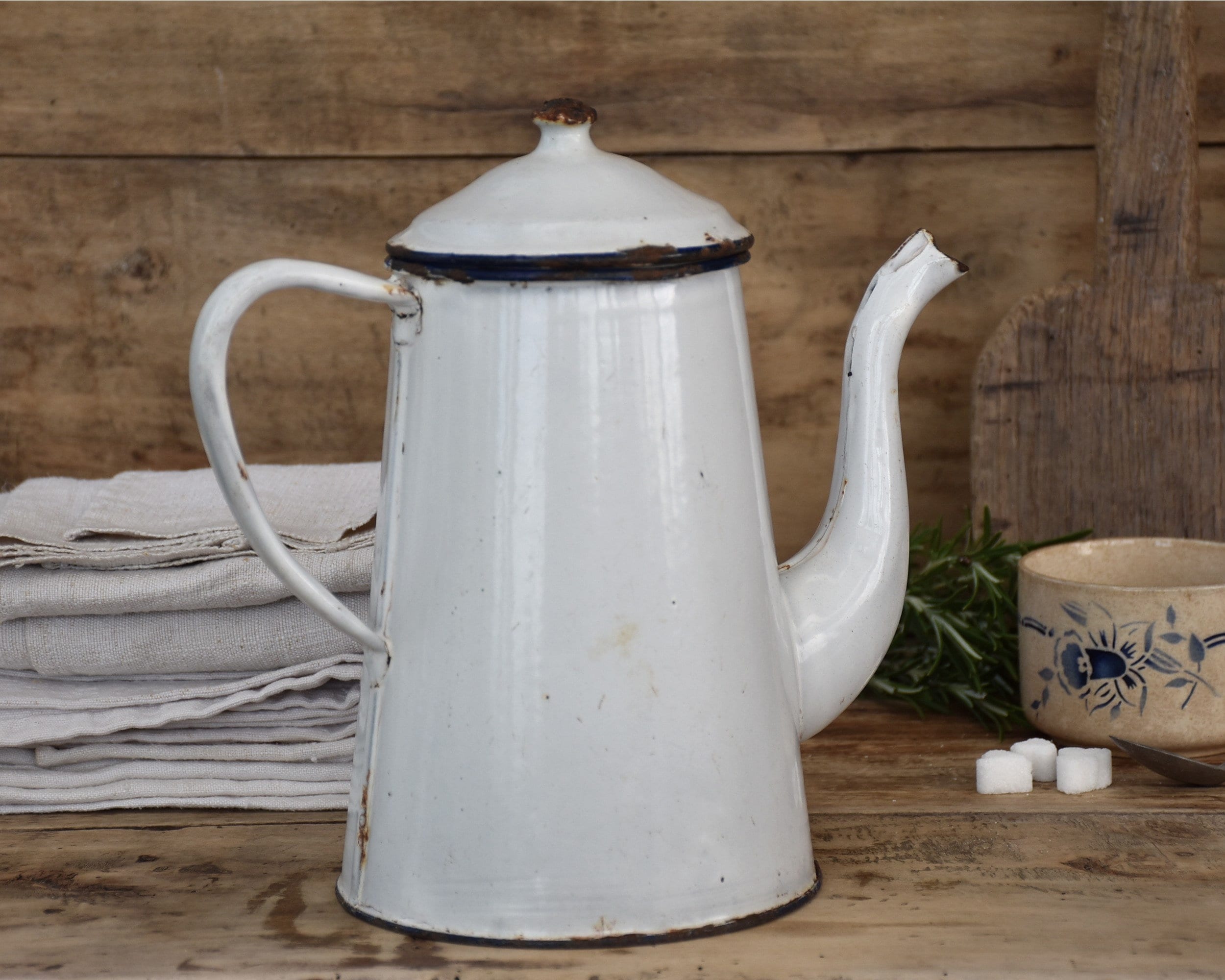 アンティーク　オフホワイト エナメル コーヒーポット アンティーク オフホワイト エナメル コーヒーポット 素朴な白い