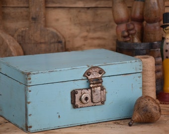 Vintage wooden box coffret : Blue storage box with lid for boho decor