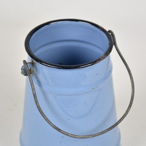 Blue enamelware milk can, Vase metal, Kitchen utensil holder, Farmhouse home decor vintage image 8