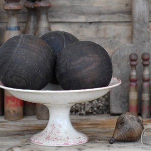 Vintage wooden balls Petanque boules Gift for men Set of three image 1