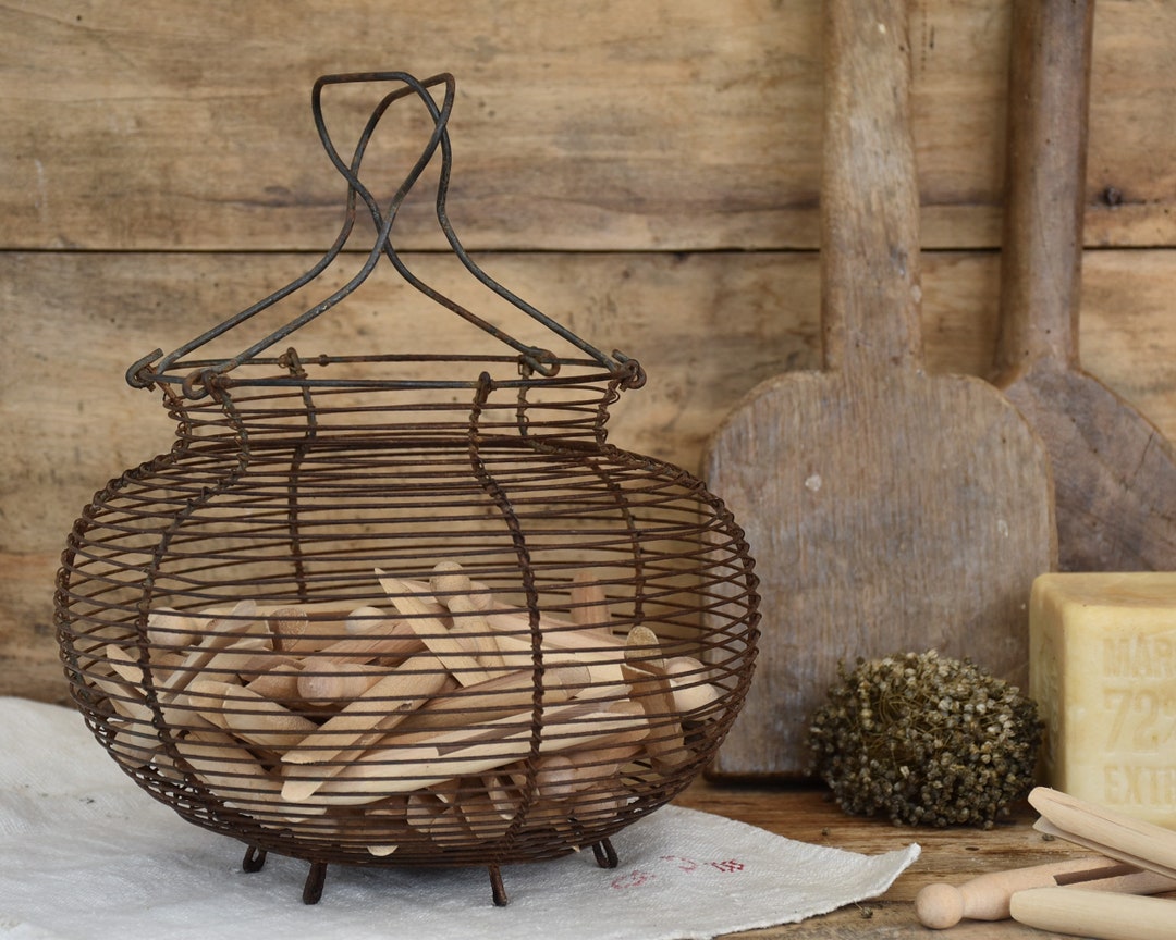 Vintage Egg Basket Metal With Folding Handle, Salad Spinner, Farmhouse