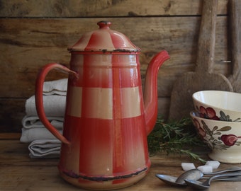 Red enamel coffee pot vintage : Rustic farmhouse kitchen self decor antique