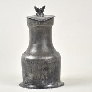 Vintage pewter pitcher with lid for home decor : Ornament for painter Spouted pot with acorn pattern image 3