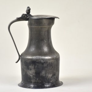 Vintage pewter pitcher with lid for home decor : Ornament for painter Spouted pot with acorn pattern image 2